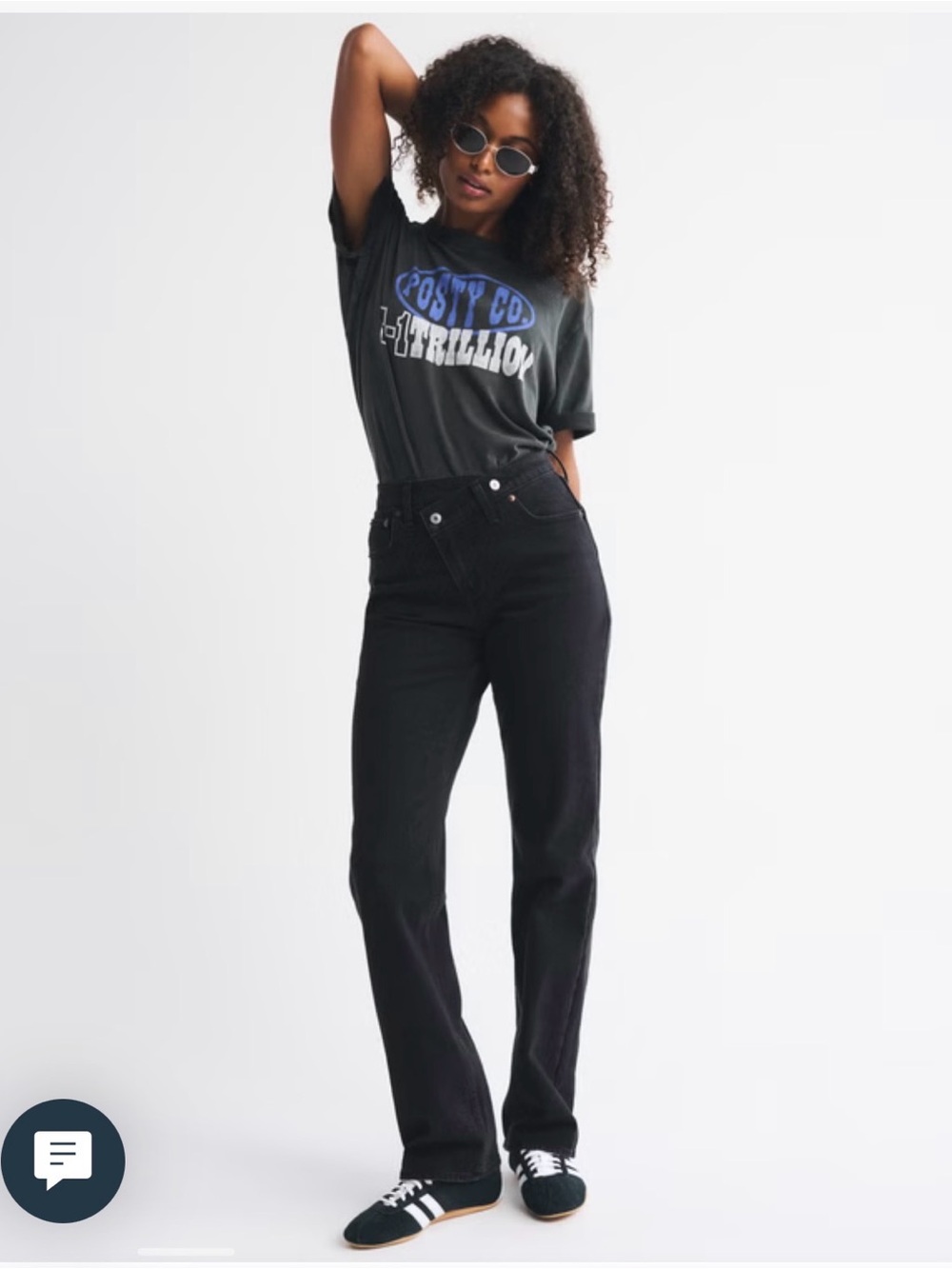 Abercrombie & Fitch The 90’s Straight Ultra High Rise with cross button